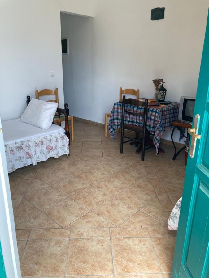 Agkyra Rooms Aladhinon Eksteriør billede
