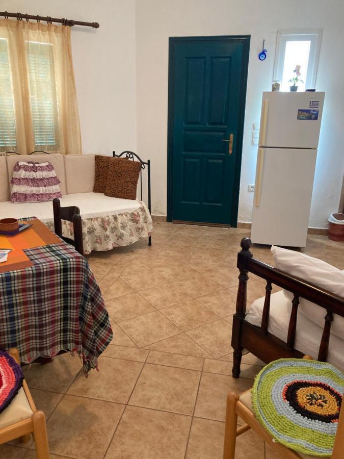 Agkyra Rooms Aladhinon Eksteriør billede